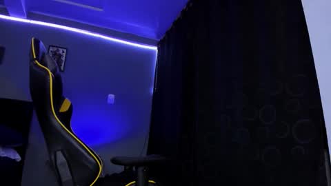 alexgiraldo__ online show from September 2025 10:25:02 AM