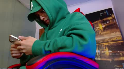 alexgiraldo__ online show from May 2026 12:00:02 PM