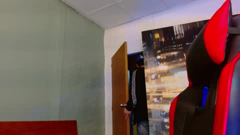 alexgiraldo__ online show from June 2026 12:38:01 AM
