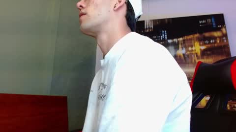 alexgiraldo__ online show from June 2026 12:55:01 AM