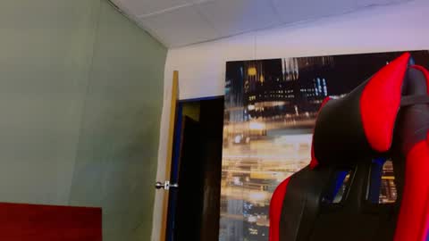 alexgiraldo__ online show from June 2026 02:09:01 AM