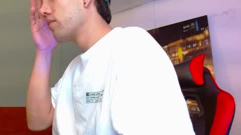 alexgiraldo__ online show from June 2026 01:25:02 PM