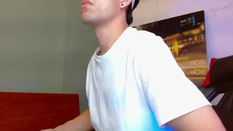 alexgiraldo__ online show from July 2026 03:45:02 AM