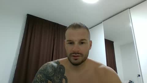 Snapshot of alexgrandi2024 chatting on January 2025 01:40:01 PM rey ale84 online show from January 2025 01:40:01 PM