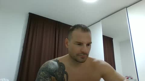 Snapshot of alexgrandi2024 chatting on January 2025 02:25:01 PM rey ale84 online show from January 2025 02:25:01 PM