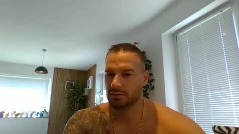 Snapshot of alexgrandi2024 chatting on October 2025 12:11:01 PM rey ale84 online show from October 2025 12:11:01 PM