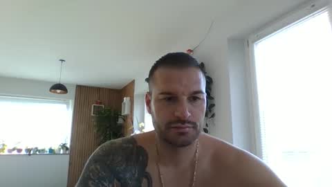 Snapshot of alexgrandi2024 chatting on January 2026 11:37:02 AM rey ale84 online show from January 2026 11:37:02 AM