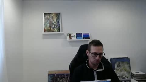 Snapshot of alexhunter4u chatting on December 2024 11:55:01 AM alexhunter4u online show from December 2024 11:55:01 AM