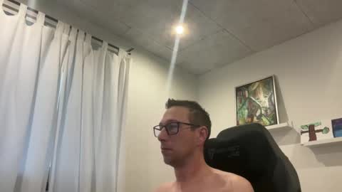 Snapshot of alexhunter4u chatting on January 2025 08:20:02 AM alexhunter4u online show from January 2025 08:20:02 AM