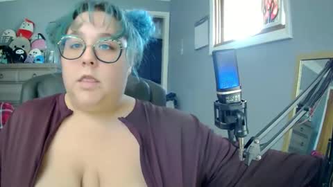 Snapshot of alexi_fae chatting on January 2026 07:39:01 PM alexi_fae online show from January 2026 07:39:01 PM