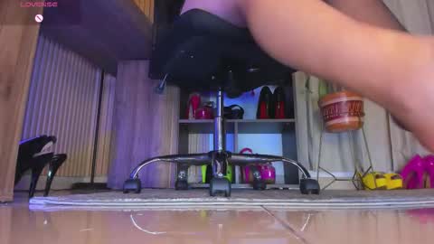 Snapshot of alexia_collinss chatting on December 2025 09:10:02 PM goddess alexia online show from December 2025 09:10:02 PM