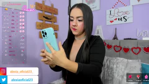 Alexia online show from March 2026 03:32:01 AM