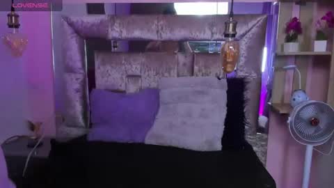 alexia frox online show from July 2026 04:39:33 PM