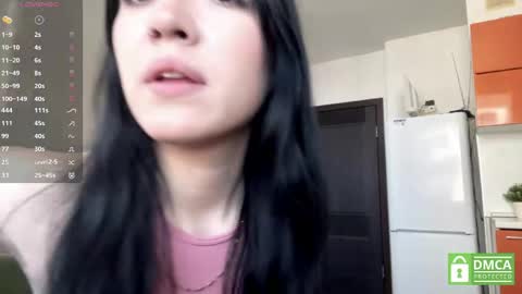 Emila online show from May 2026 08:41:01 AM