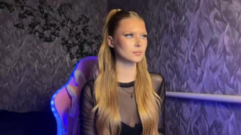 Alexia online show from June 2026 06:17:02 PM