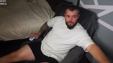 Alex online show from November 2025 08:29:01 PM