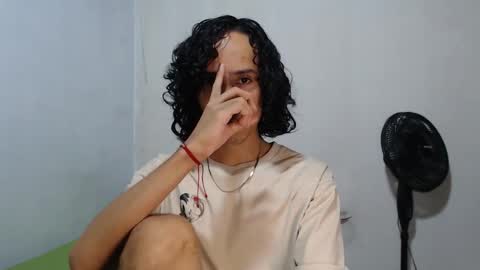 Alexis online show from March 2026 04:13:01 PM