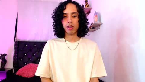 Alexis online show from June 2026 02:14:01 PM