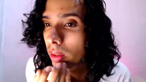 Alexis online show from June 2026 01:17:02 PM