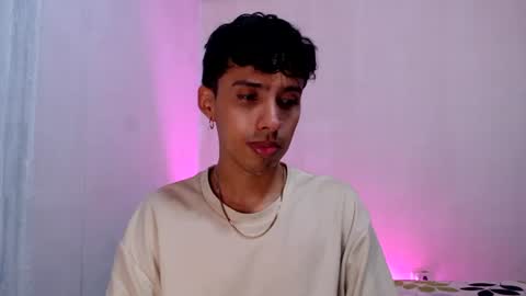 Alexis online show from July 2026 10:39:01 AM