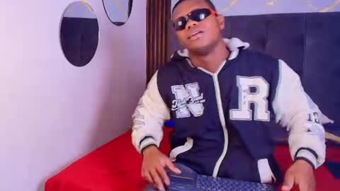Alexis Fernandez online show from July 2026 08:12:02 PM