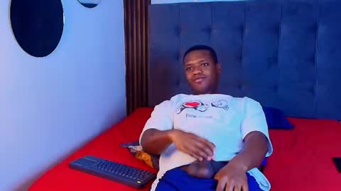 Alexis Fernandez online show from July 2026 08:55:01 PM