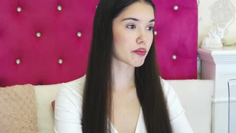 alexisdevine online show from May 2026 04:29:02 AM