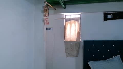 Alexis online show from February 2025 04:11:01 PM