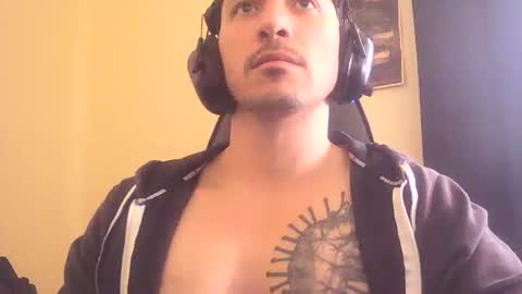 Alexxx online show from January 2026 06:01:01 PM