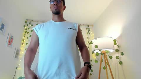 Alex online show from February 2026 10:44:01 PM