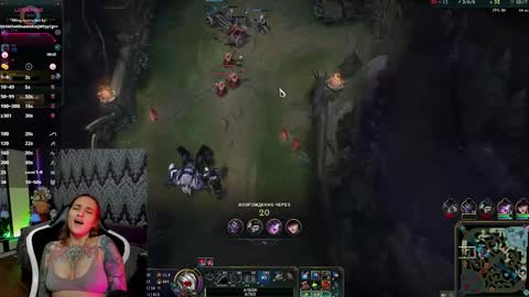 Alex online show from October 2025 04:41:01 PM