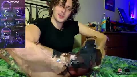 Snapshot of alexrhodesxxx chatting on January 2025 07:13:02 PM Alex online show from January 2025 07:13:02 PM