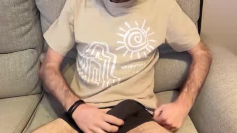 alexthetree online show from April 2026 05:54:01 PM