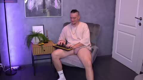 Alex online show from July 2026 05:43:02 AM
