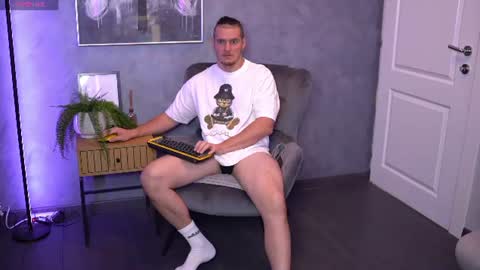 Alex online show from July 2026 05:49:01 AM