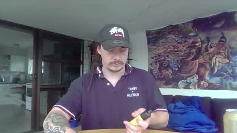 Alex online show from December 2025 03:00:02 AM