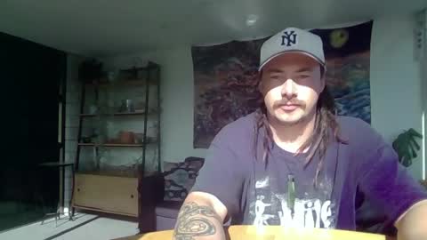 Alex online show from April 2026 02:00:02 AM