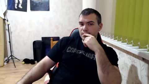 alexxgorilla online show from February 2026 07:18:01 PM