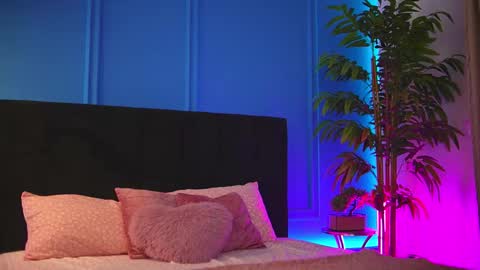 Snapshot of alexxisrae chatting on December 2025 04:31:02 AM Alexxis Rae online show from December 2025 04:31:02 AM