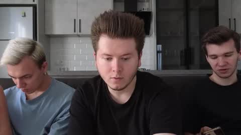 Snapshot of alexxx_d chatting on September 2025 11:35:02 AM AlexDimaIgor online show from September 2025 11:35:02 AM