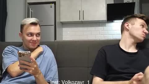 Snapshot of alexxx_d chatting on October 2025 08:11:02 PM AlexDimaIgor online show from October 2025 08:11:02 PM