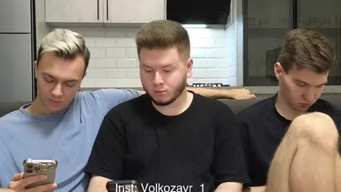 Snapshot of alexxx_d chatting on November 2025 01:29:02 PM AlexDimaIgor online show from November 2025 01:29:02 PM