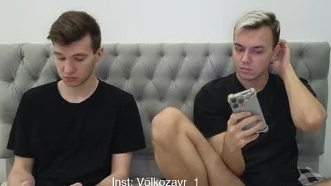 Snapshot of alexxx_d chatting on November 2025 08:03:01 PM AlexDimaIgor online show from November 2025 08:03:01 PM