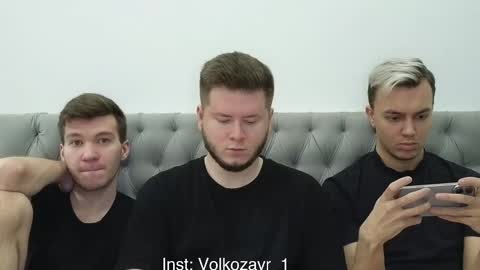 Snapshot of alexxx_d chatting on November 2025 01:55:01 PM AlexDimaIgor online show from November 2025 01:55:01 PM