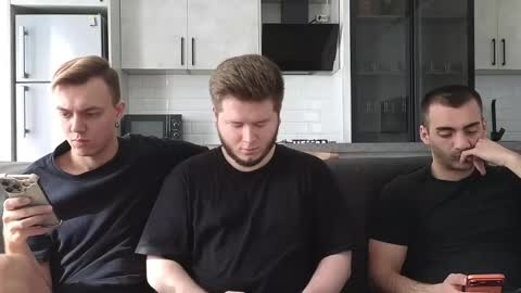 Snapshot of alexxx_d chatting on February 2026 08:37:01 AM AlexDimaIgor online show from February 2026 08:37:01 AM