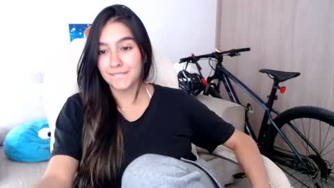 alexyferrer1 online show from June 2026 09:26:01 PM
