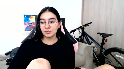 alexyferrer1 online show from June 2026 03:46:02 PM