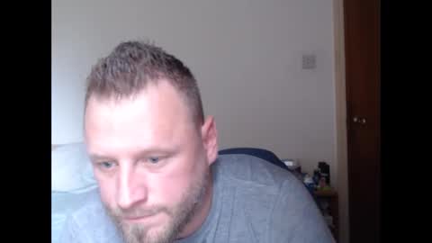 Snapshot of alexyno2020 chatting on September 2025 03:56:02 PM alexyno2022 ONLYFANS online show from September 2025 03:56:02 PM