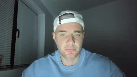 Snapshot of alfiesolomons87 chatting on December 2024 08:15:01 PM alfiesolomons87 online show from December 2024 08:15:01 PM