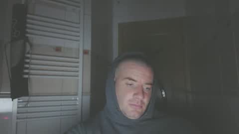 alfiesolomons87 online show from March 2026 06:53:01 PM